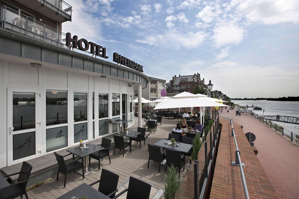 Hotel Rheinpark Rees Exterior photo